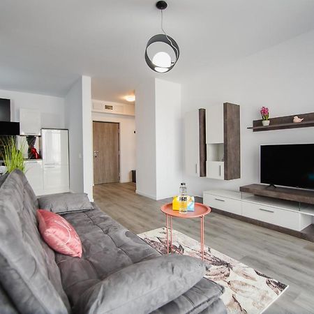 Apartament Trio Pink Oradea Zewnętrze zdjęcie