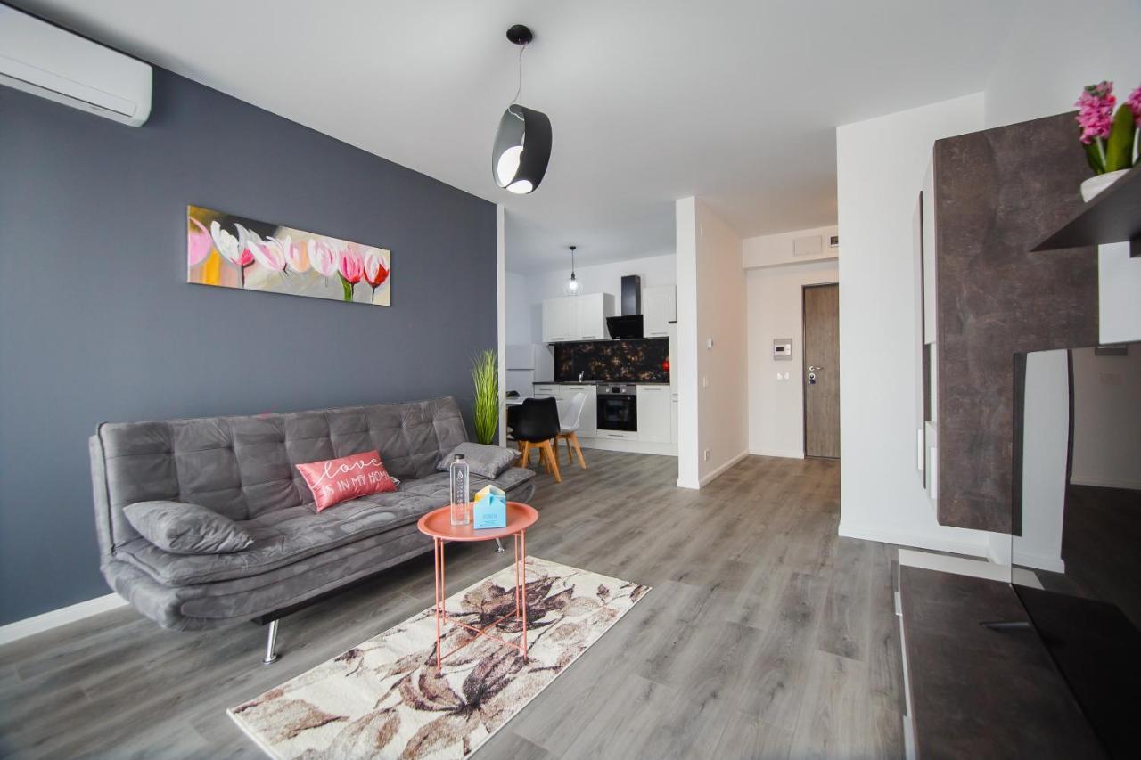 Apartament Trio Pink Oradea Zewnętrze zdjęcie