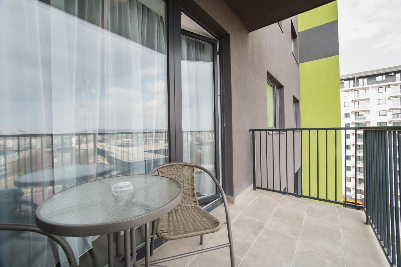 Apartament Trio Pink Oradea Zewnętrze zdjęcie